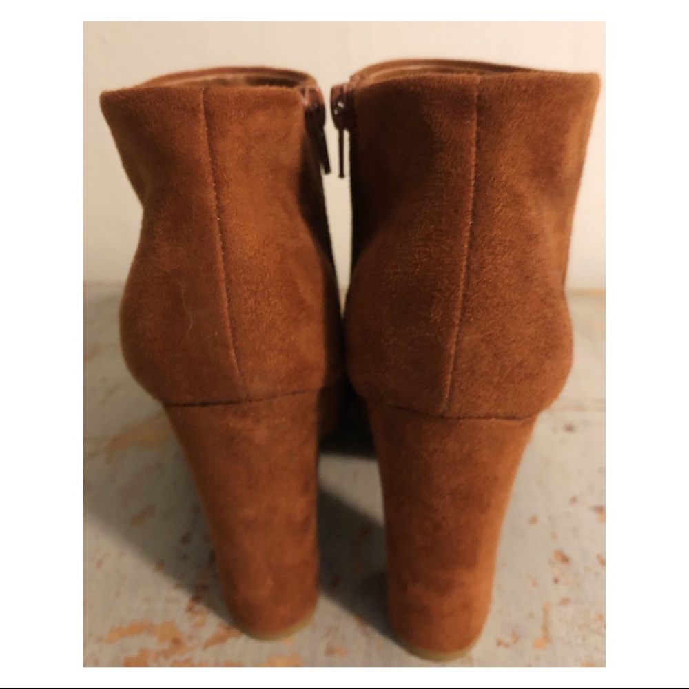 BAMBOO Brown Suede Peep-Toe Embroidered Ankle Booties - Picture 4 of 8